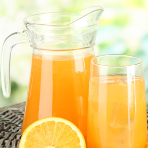 Italian fruit juices and nectars